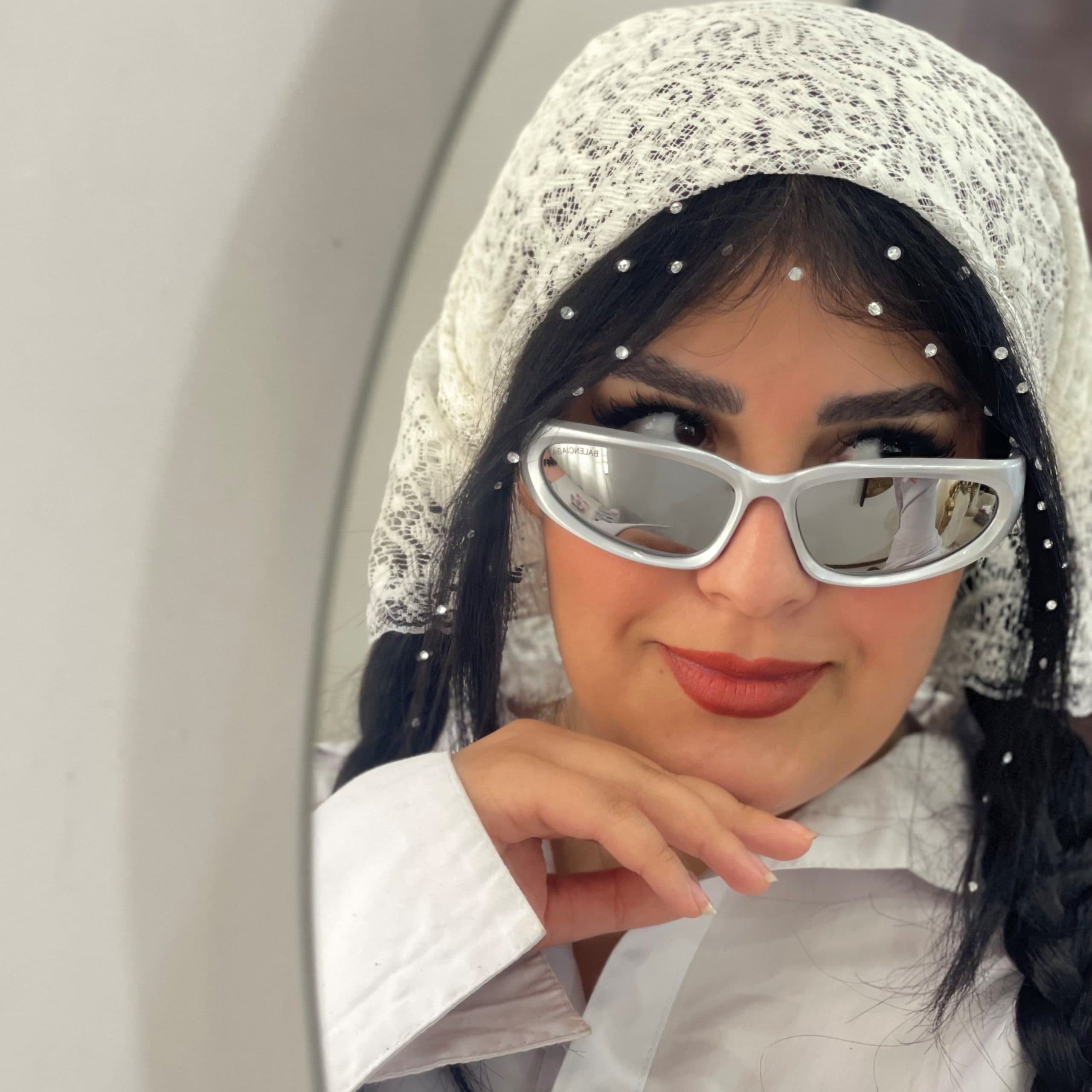 عینک بالنسیگا کد18 — تصویر ۳