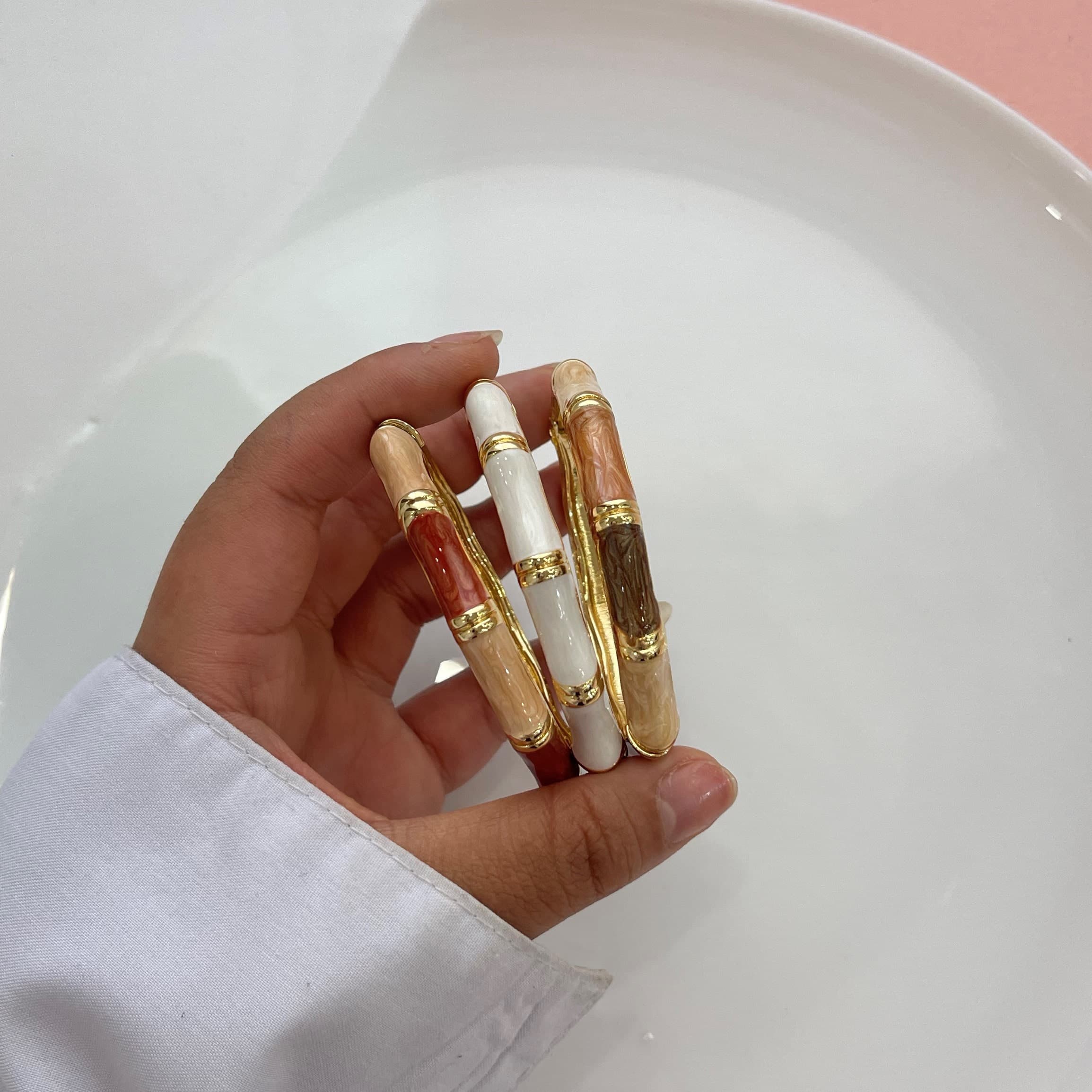 دستبند میناکاری کد2