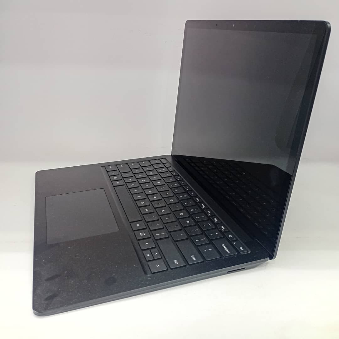 لپ تاپ Surface 3 Intel Core i5-10th (Black) — تصویر ۳