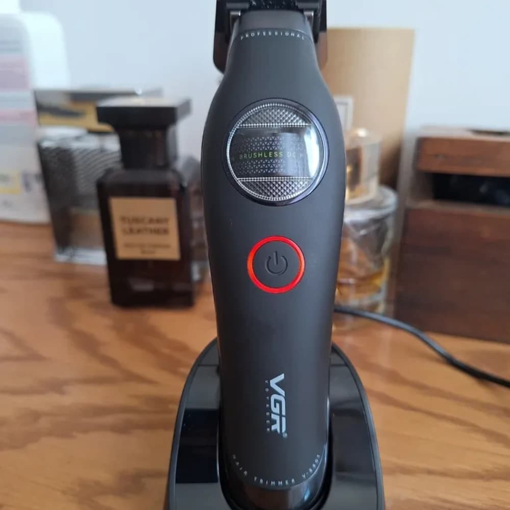 ماشین اصلاح موی صورت شارژی وی جی ار مدل V-880 T — تصویر ۶