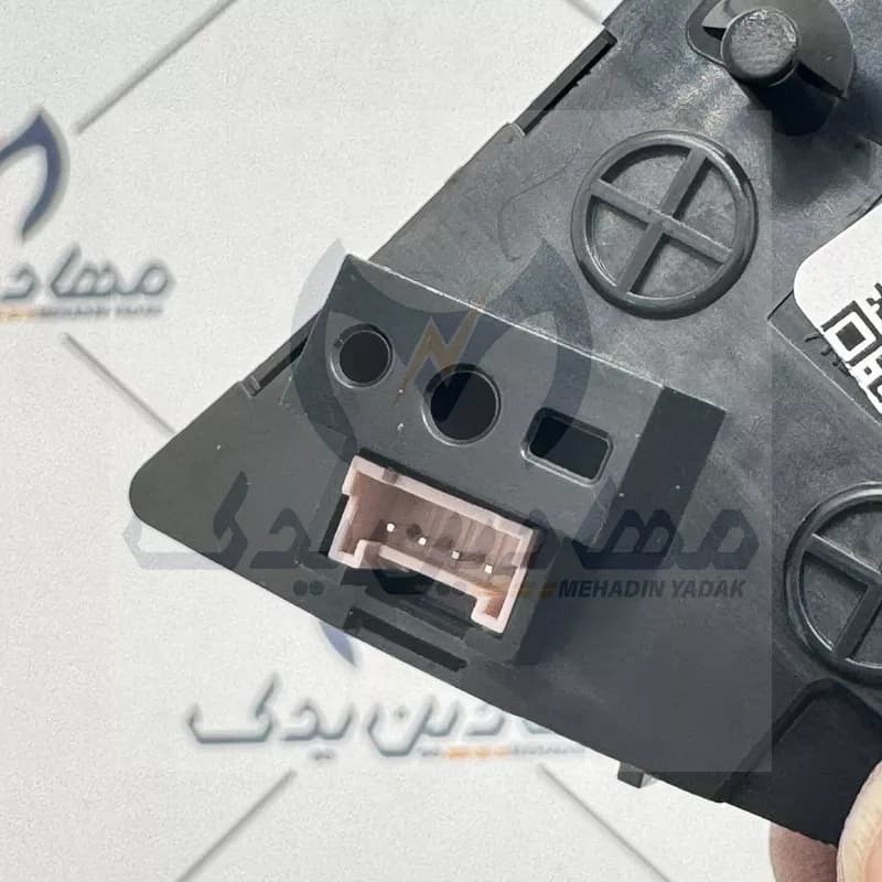 مجموعه کلیدهای چپ غربیلک فرمان تارا کروز- کنترل صوتی از روی فرمان — تصویر ۶