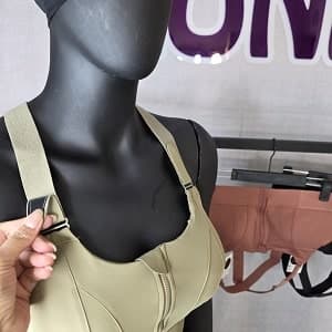 نیم تنه چسبی گنی — تصویر ۶