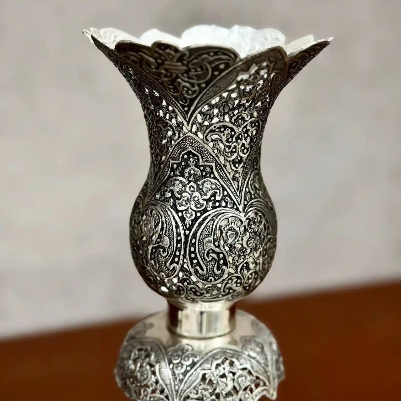 ست آینه مستطیل تاجدار و شمعدان لاله مشبک اعلا — تصویر ۷