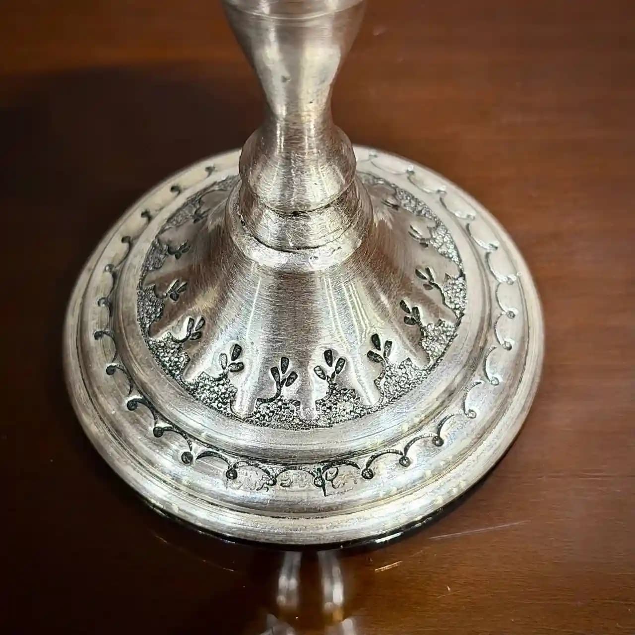 گلدان نقره جفتی شیپوری قلم گل و مرغ — تصویر ۶