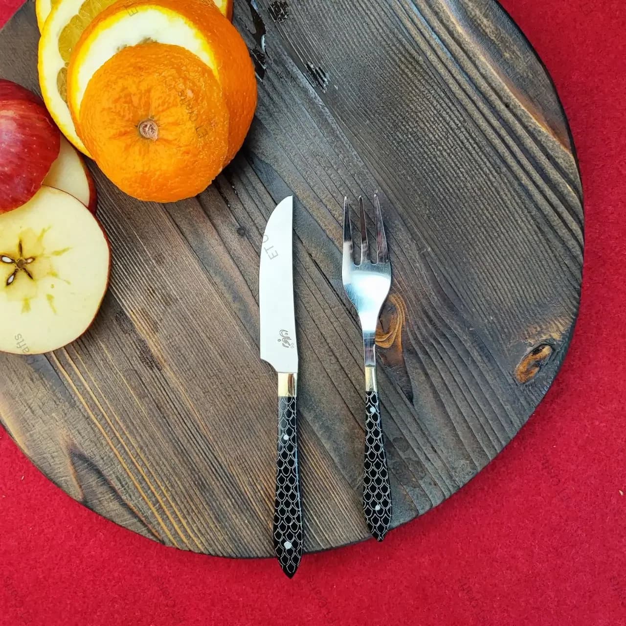 کارد و چنگال میوه خوری داداشی طرح‌دار | ۱۲ پارچه با جعبه MDF — تصویر ۴