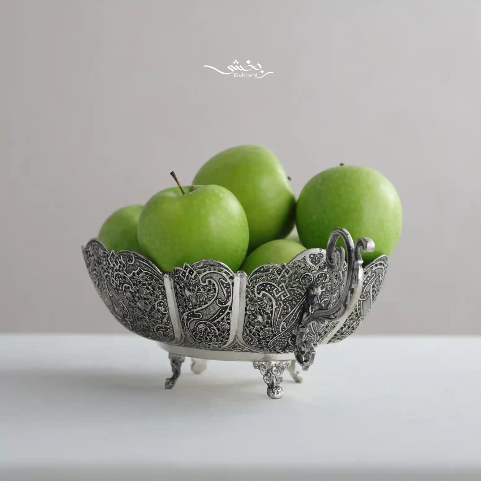 کشکول نقره دسته دار گل و مرغ مشبک اعلا — تصویر ۶