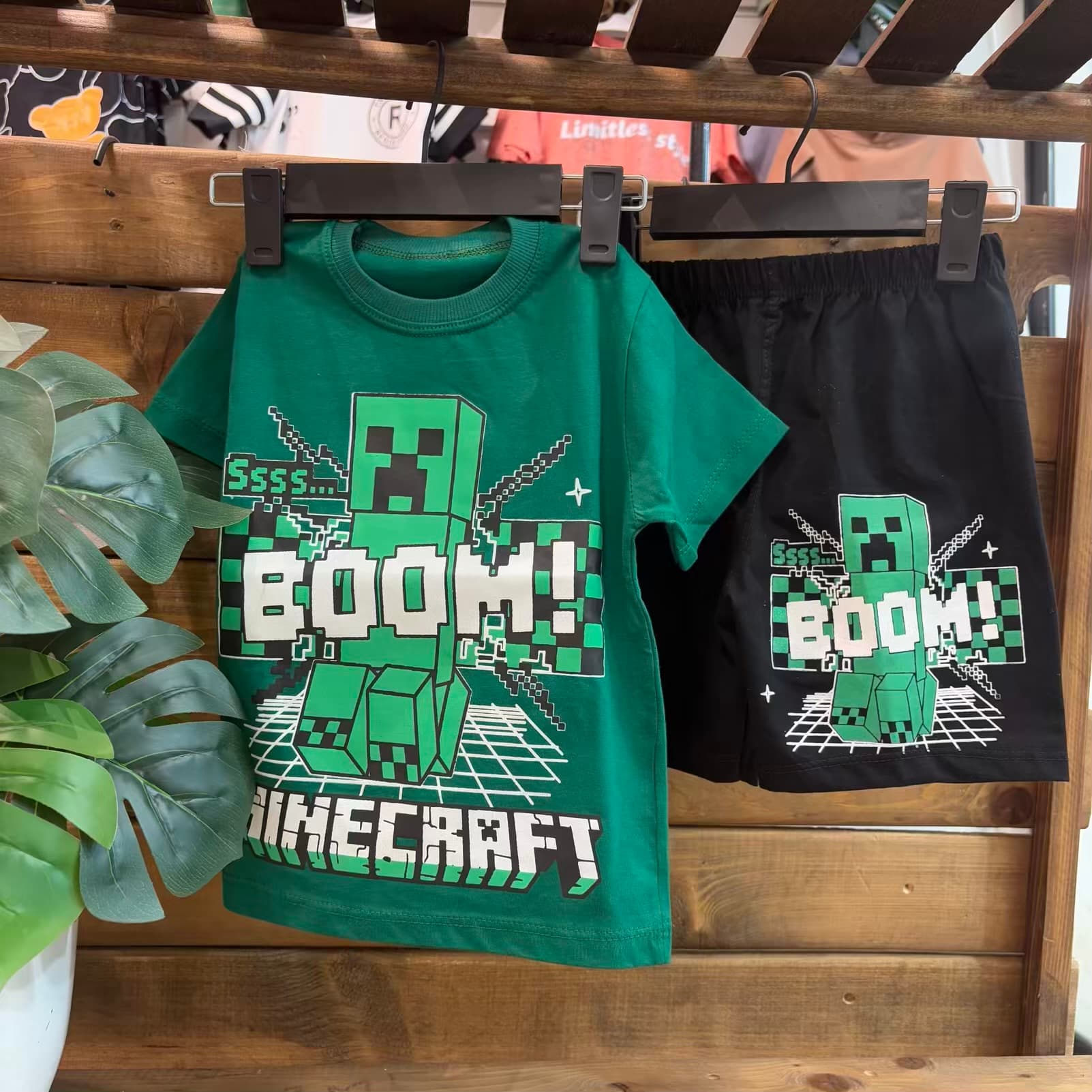 787 تیشرت شلوارک boom