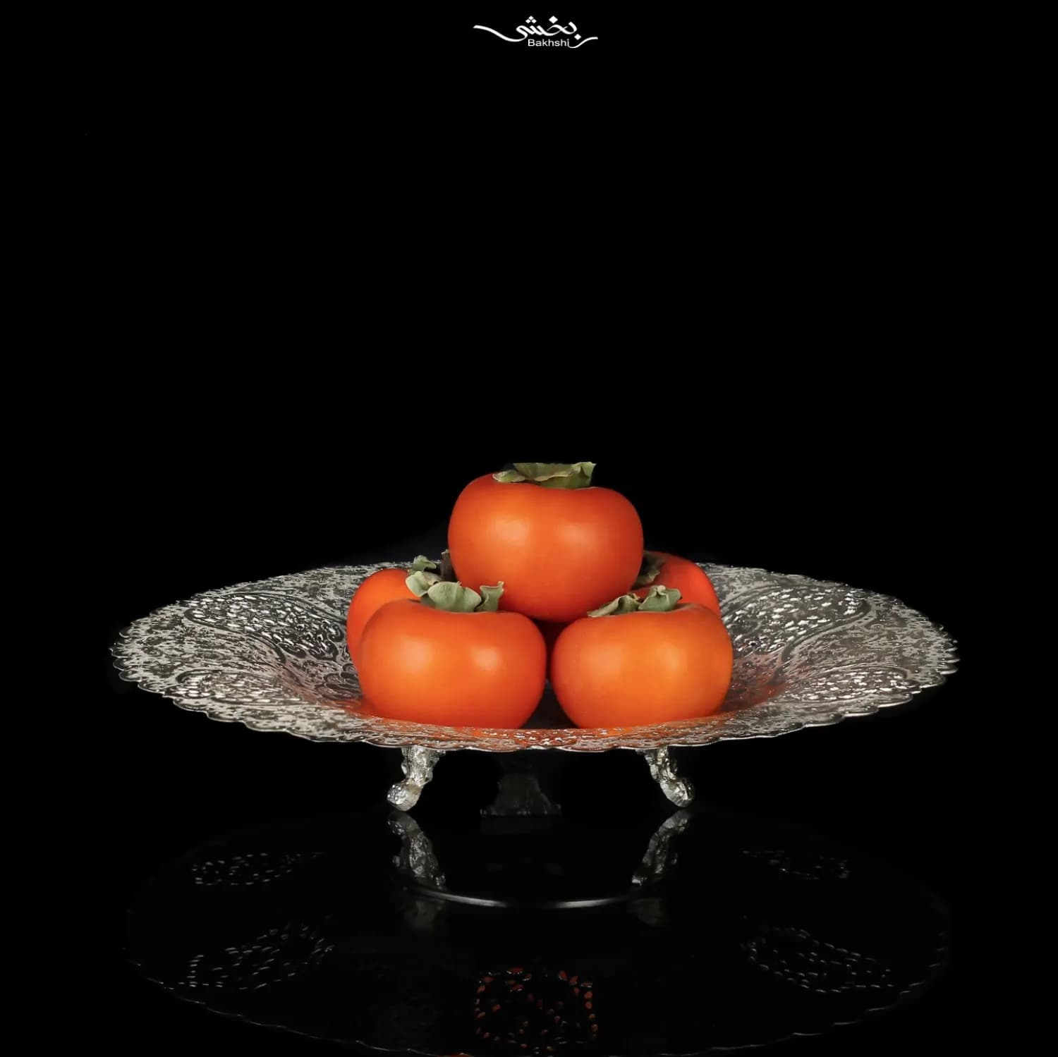 شیرینی خوری گرد نقره قلم گل و مرغ — تصویر ۴