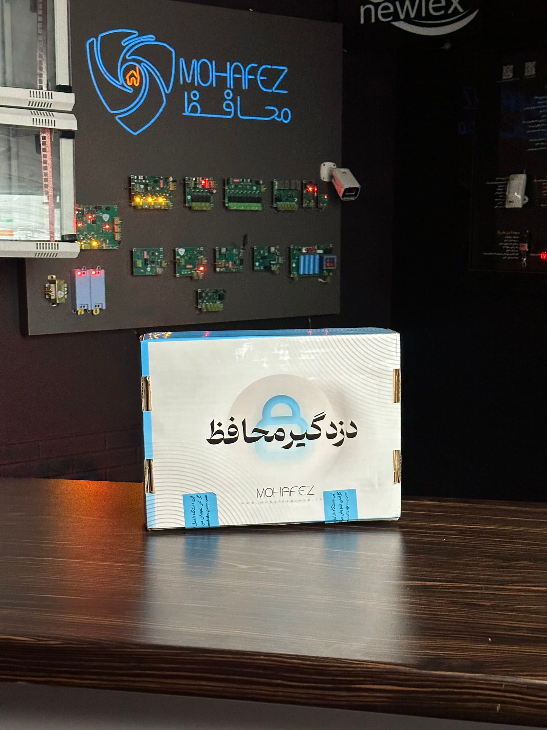 پنل محافظ — تصویر ۴