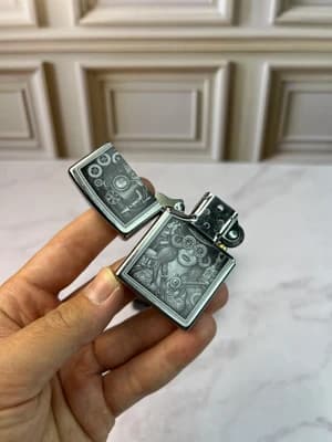 فندک برند زیپو اورجینال کد 48387 207 STEAMPUNK DESIGN — تصویر ۴