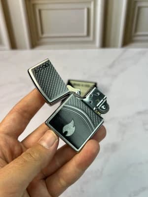 فندک برند زیپو اورجینال کد 200 CI405457 METALLIC CURE WITH FL — تصویر ۳