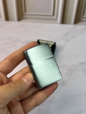 فندک برند زیپو اورجینال کد 200 CI405457 METALLIC CURE WITH FL — تصویر ۶
