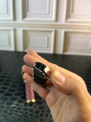 فندک برند هانست چرمی باریک — تصویر ۳