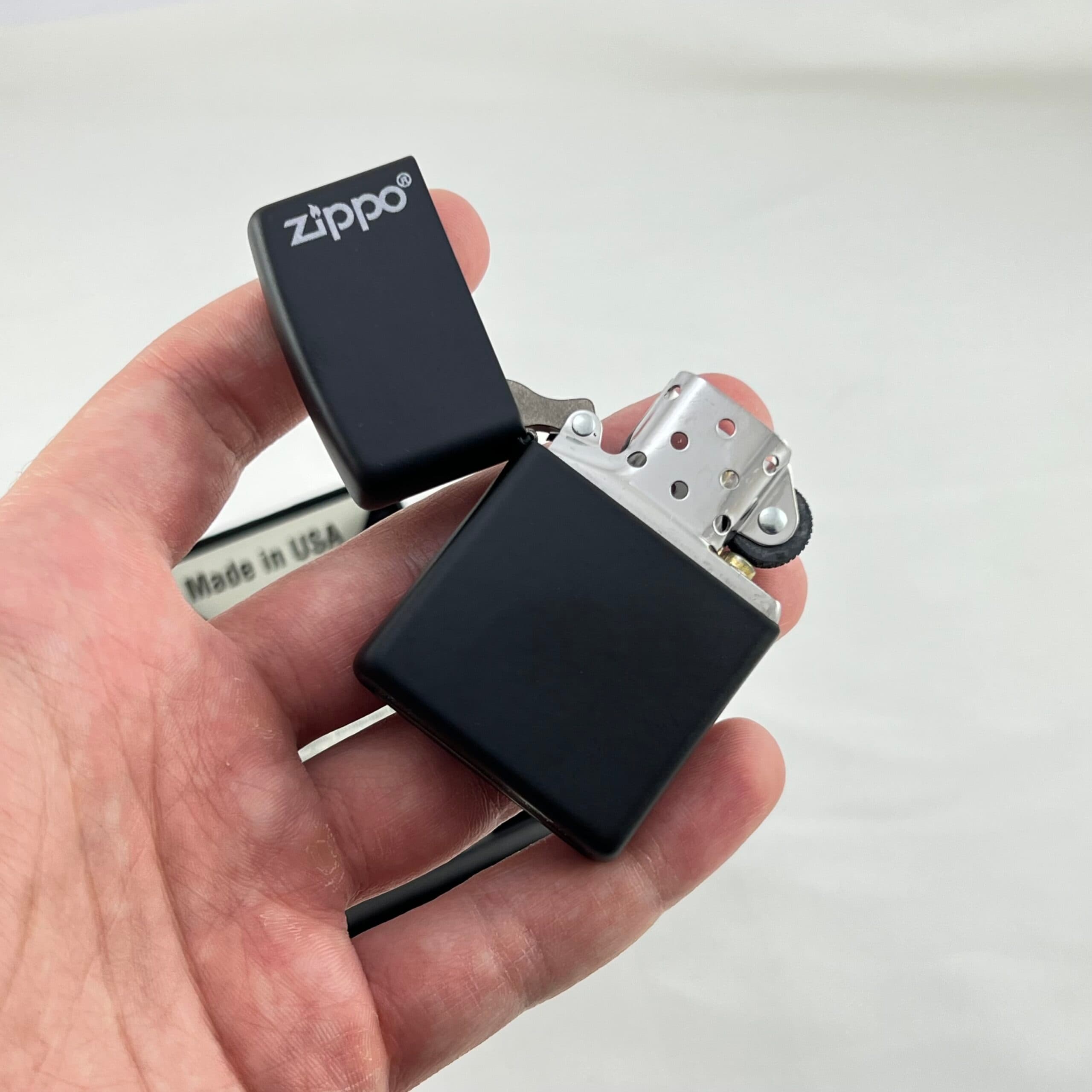 فندک برند زیپو اورجینال کد 218ZL ZIPPO LOGO — تصویر ۳