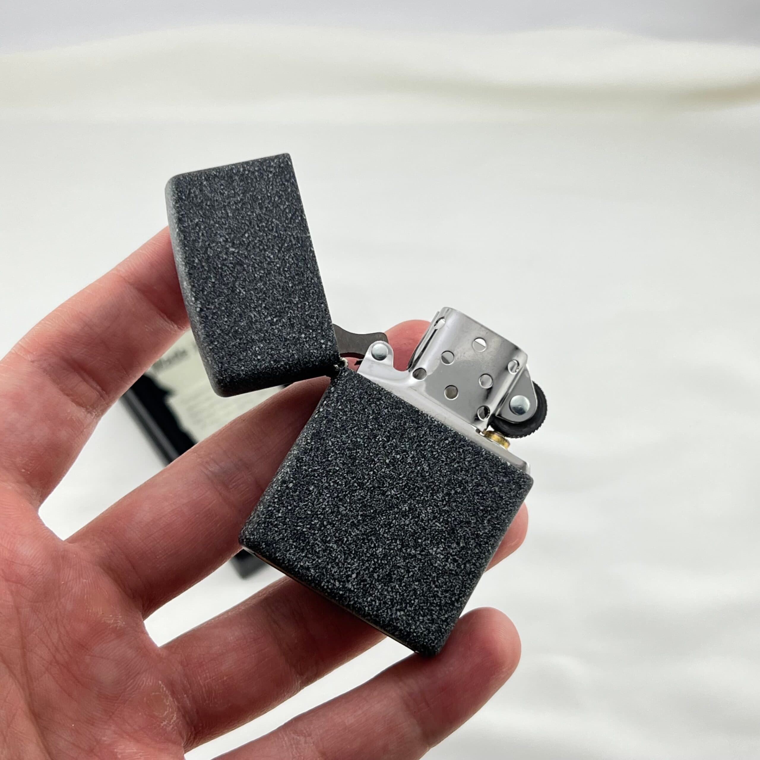 فندک برند زیپو اورجینال کد 211 IRON STONE — تصویر ۶