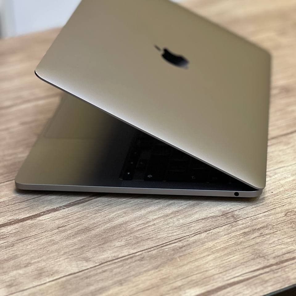 لپتاپ Macbook Pro m2 2022 16GB 512GB SSD 13.3 2k touchbar — تصویر ۶