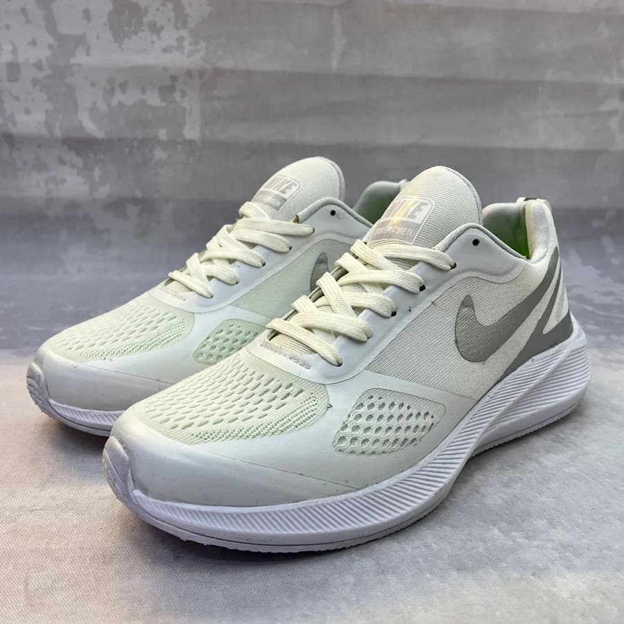 کفش نایک گاید ده | Nike Guide 10 | ترکیبی از دوام، سبک بودن و عملکرد حرفهای — تصویر ۴