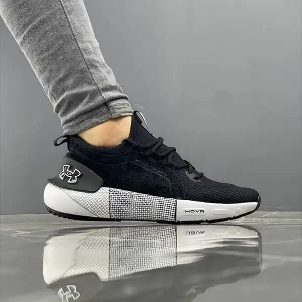 کتونی Under Armour HOVR Phantom 2 | راحتی، عملکرد و طراحی مدرن — تصویر ۴