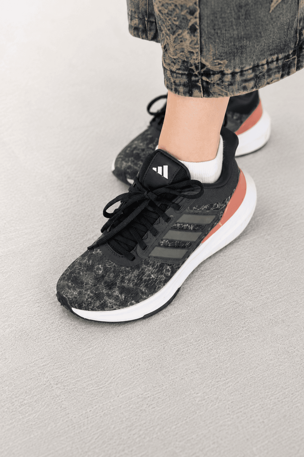 کفش زنانه آدیداس adidas Runfalcon 3.0