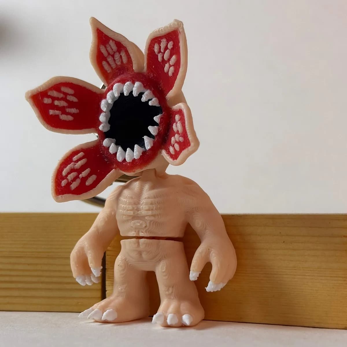 جاکلیدی طرح دموگورگن Demogorgon از Stranger things — تصویر ۳