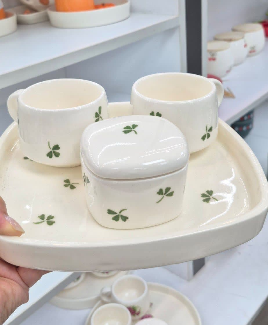ست چای خوری دو نفره سینی مربع طرح گیشنیز — تصویر ۳