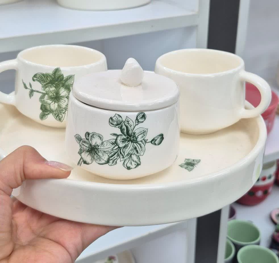 چای خوری دو نفره سرامیک گل و شکوفه — تصویر ۴