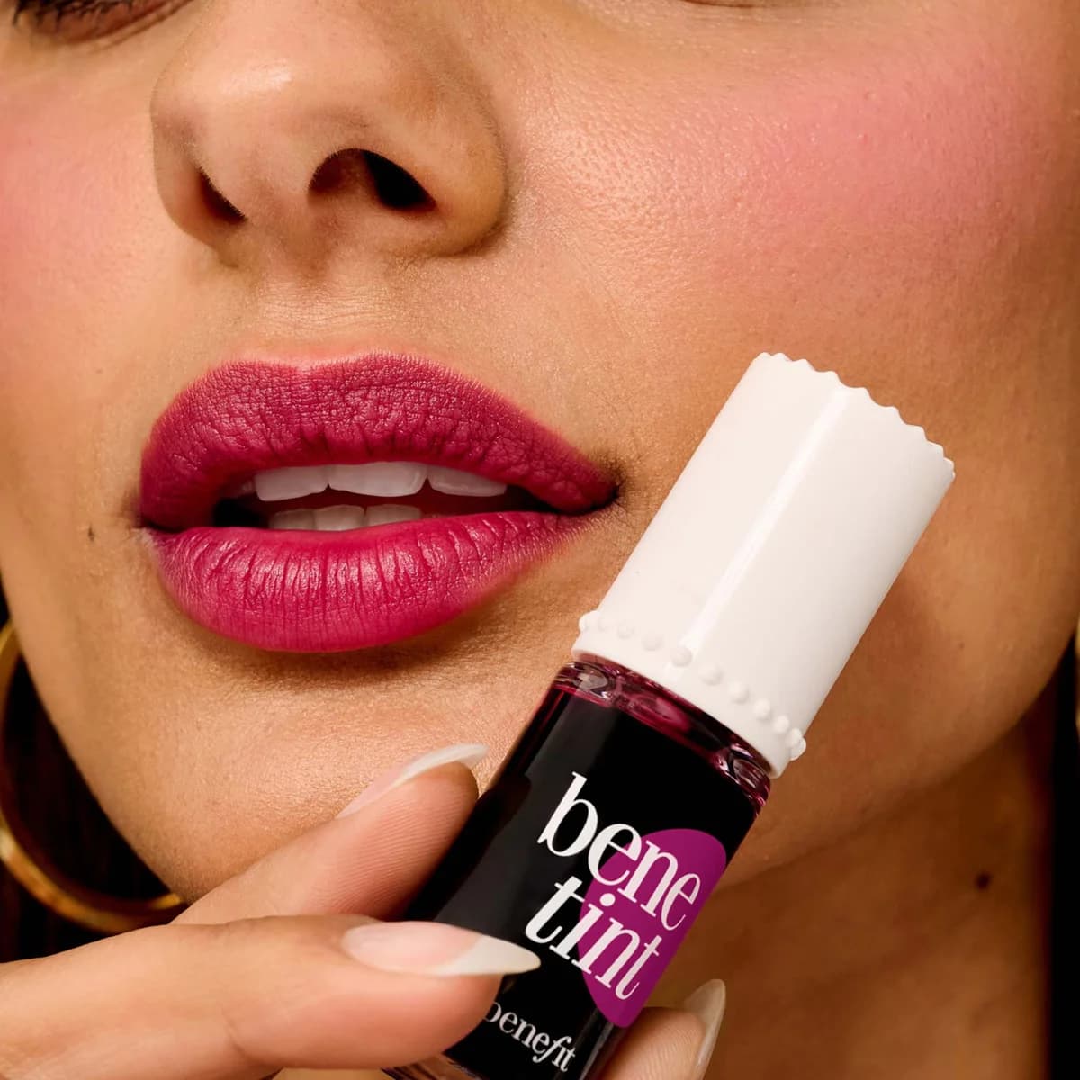 تینت لب و گونه بنفیت مدل Benetint — تصویر ۳