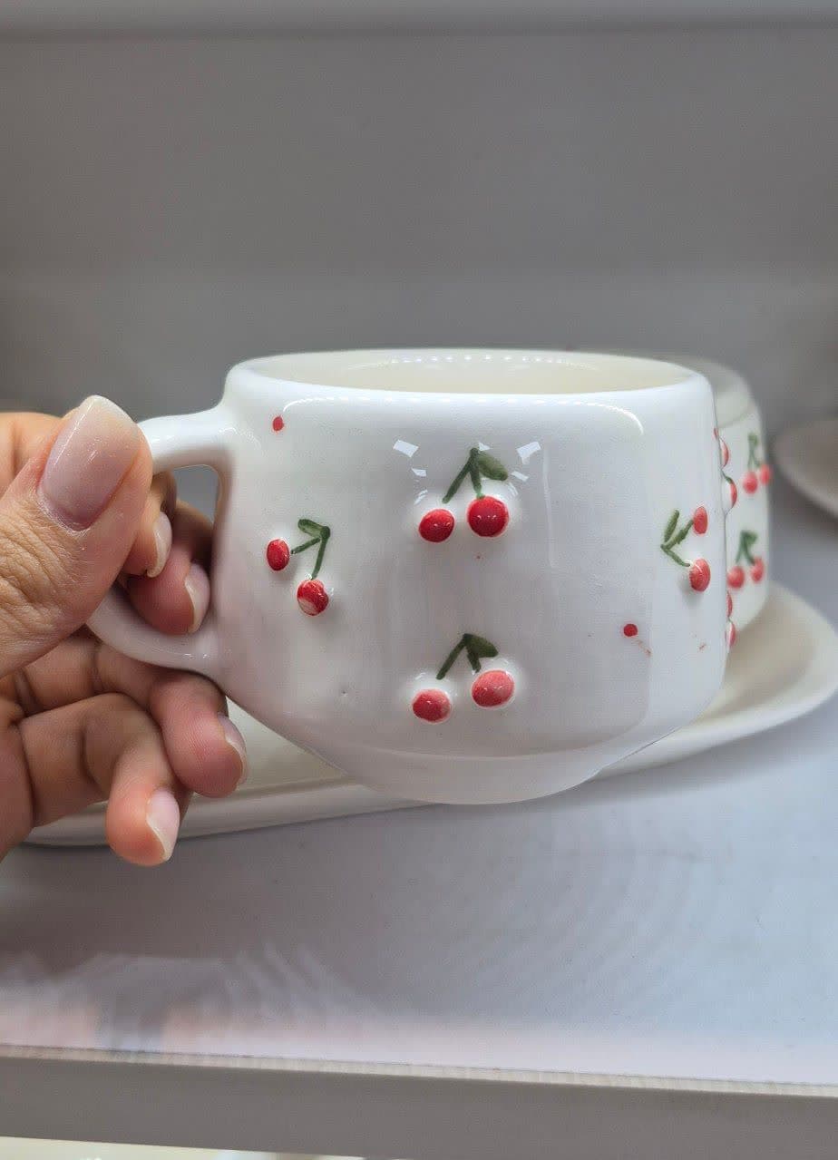 ست فنجان و قندان تک نفره چای خوری سرامیک برجسته آلبالو — تصویر ۳