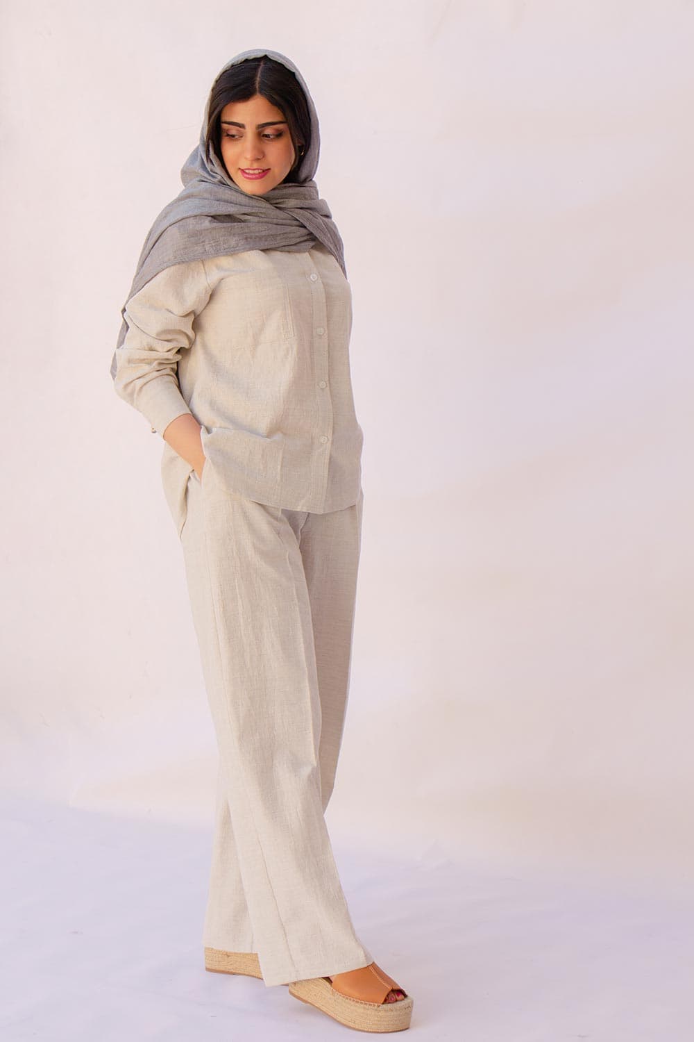 ست شومیز شلوار حنانه استخوانی — تصویر ۶