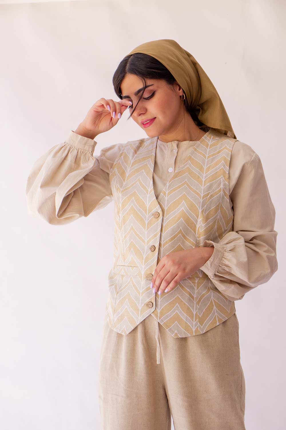 جلیقه موکا طرح جناقی