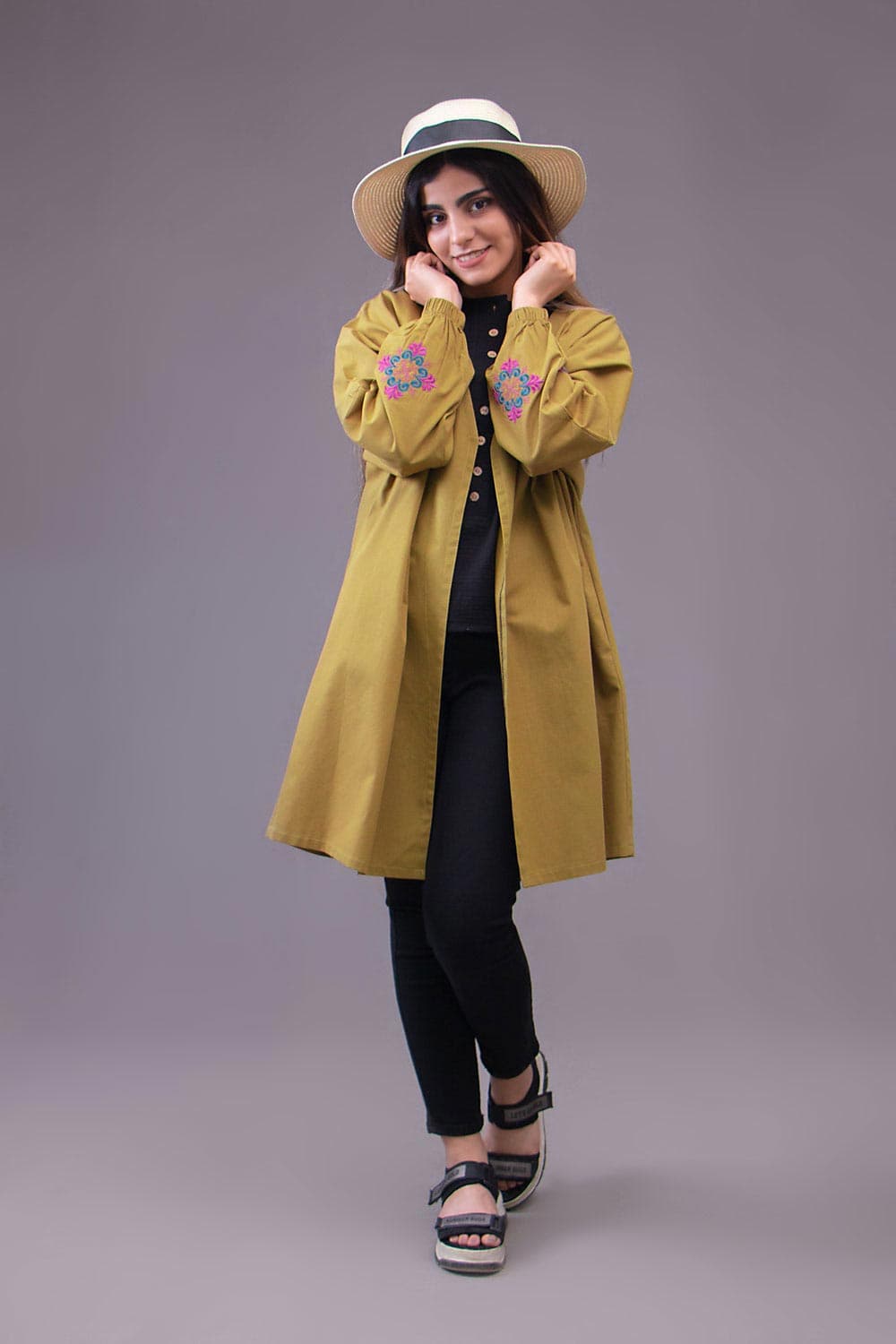 عبایی صدف لینن خردلی