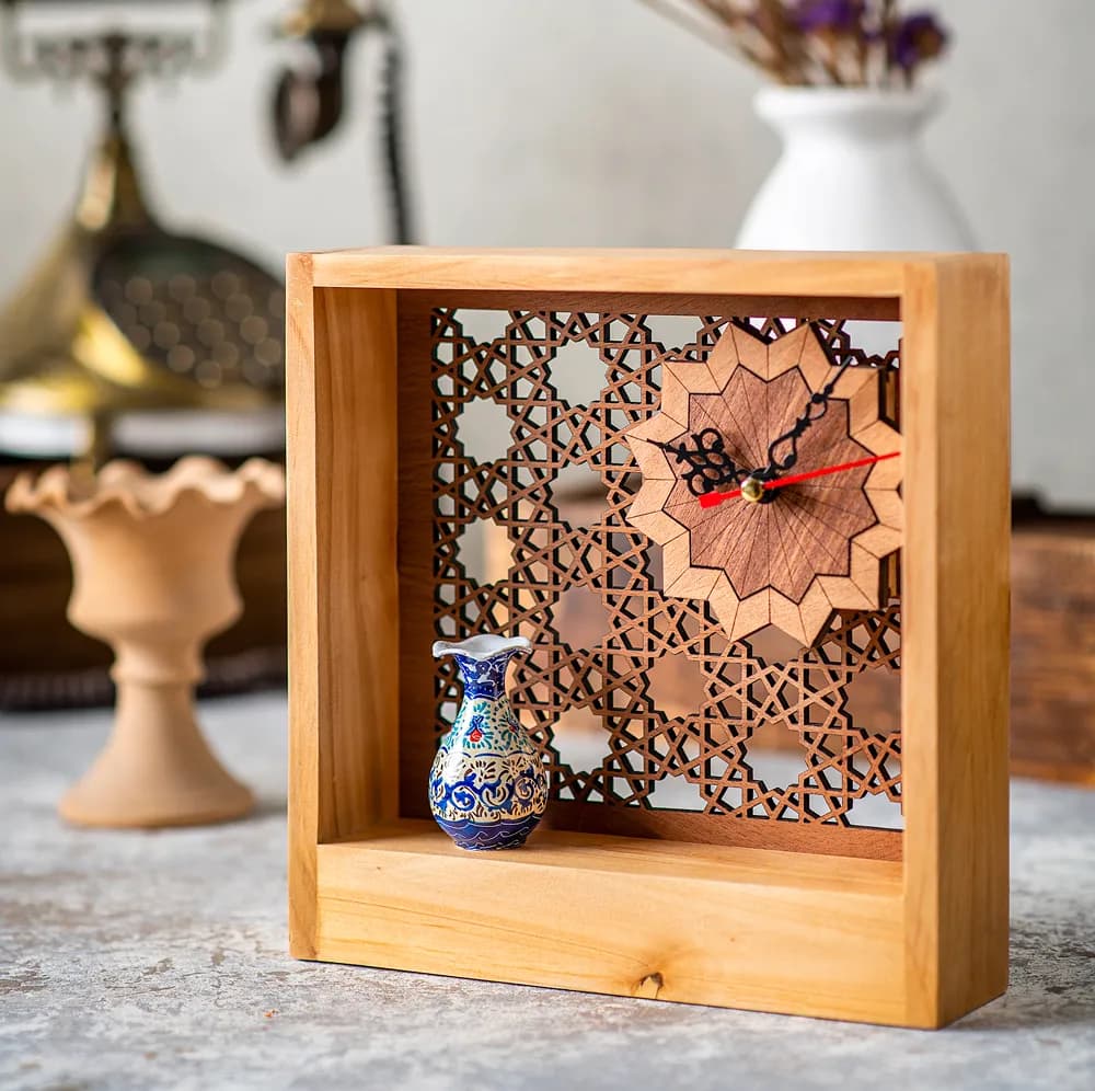 ساعت گره چینی با چوب توسکا دیواری/رومیزی — تصویر ۲