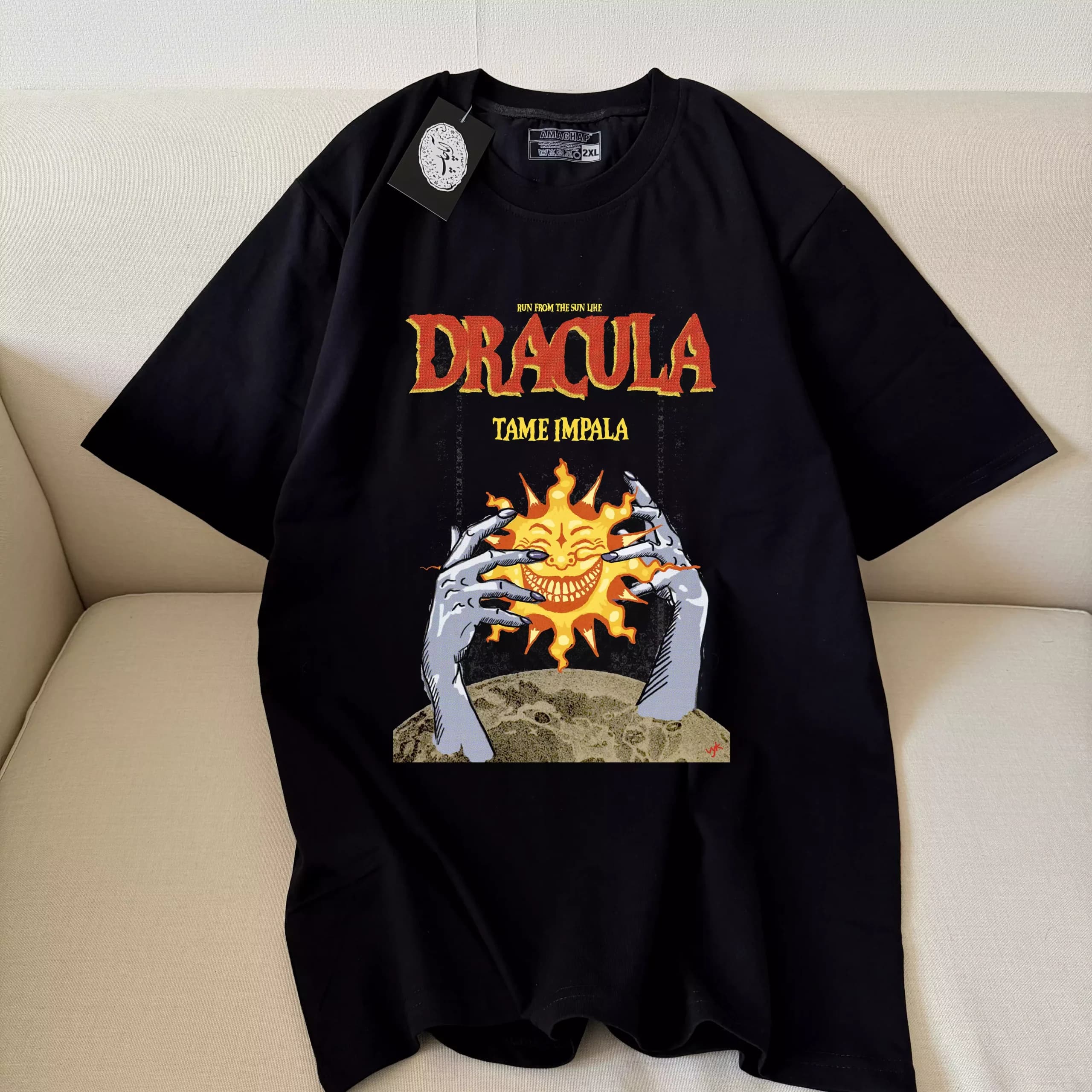 تیشرت نخ پنبه طرح دراکولا و تیم ایمپالا Tame Impala Dracula
