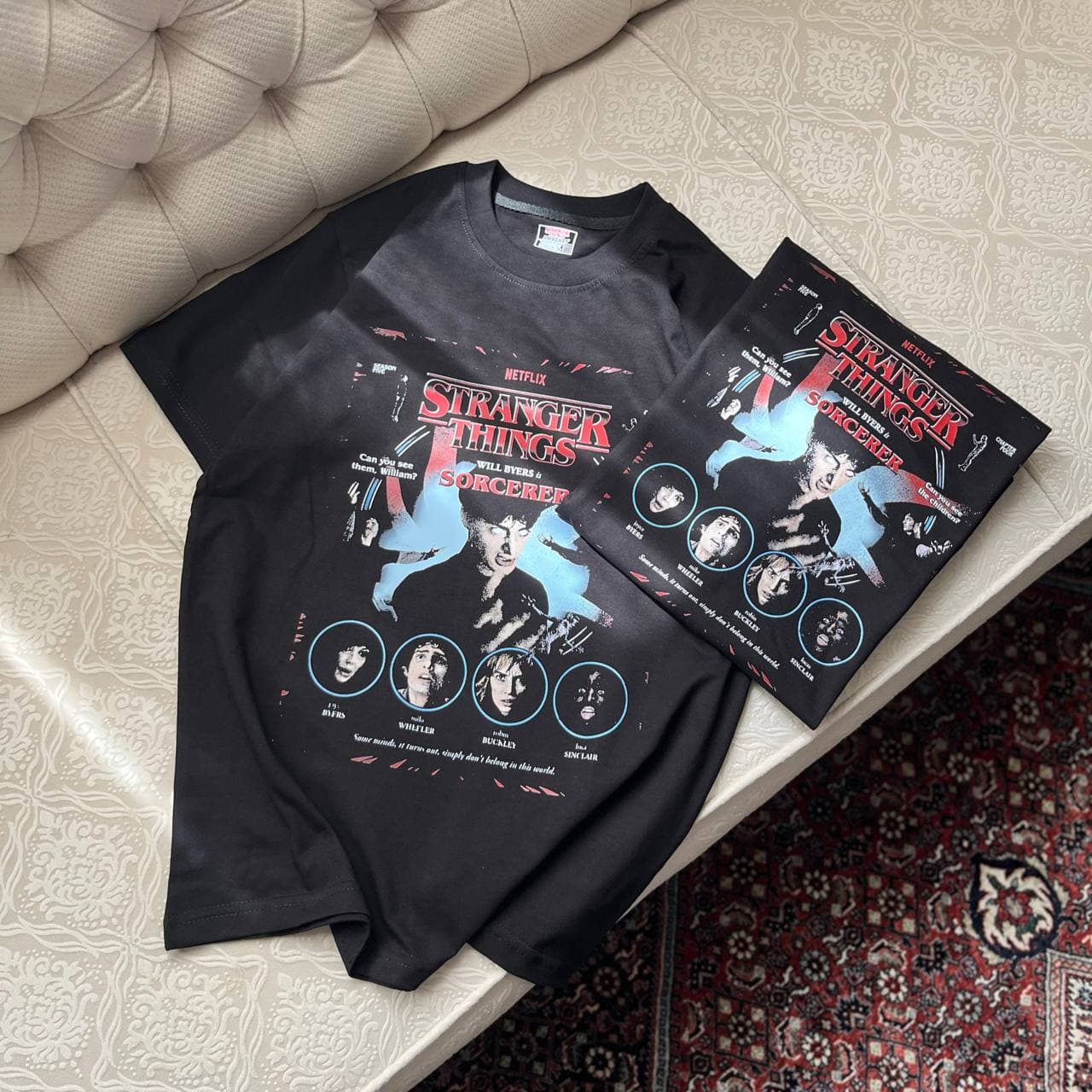 تیشرت نخ پنبه طرح پوستر اختصاصی Stranger Things طرح Will Byers — تصویر ۴