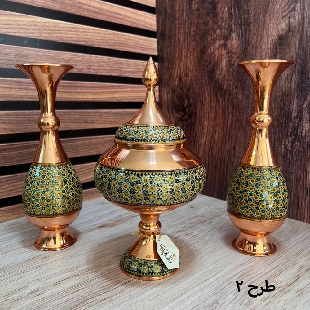 ست جفت گلدان و شکلات خوری مس و خاتم 30 سانتی متری — تصویر ۳