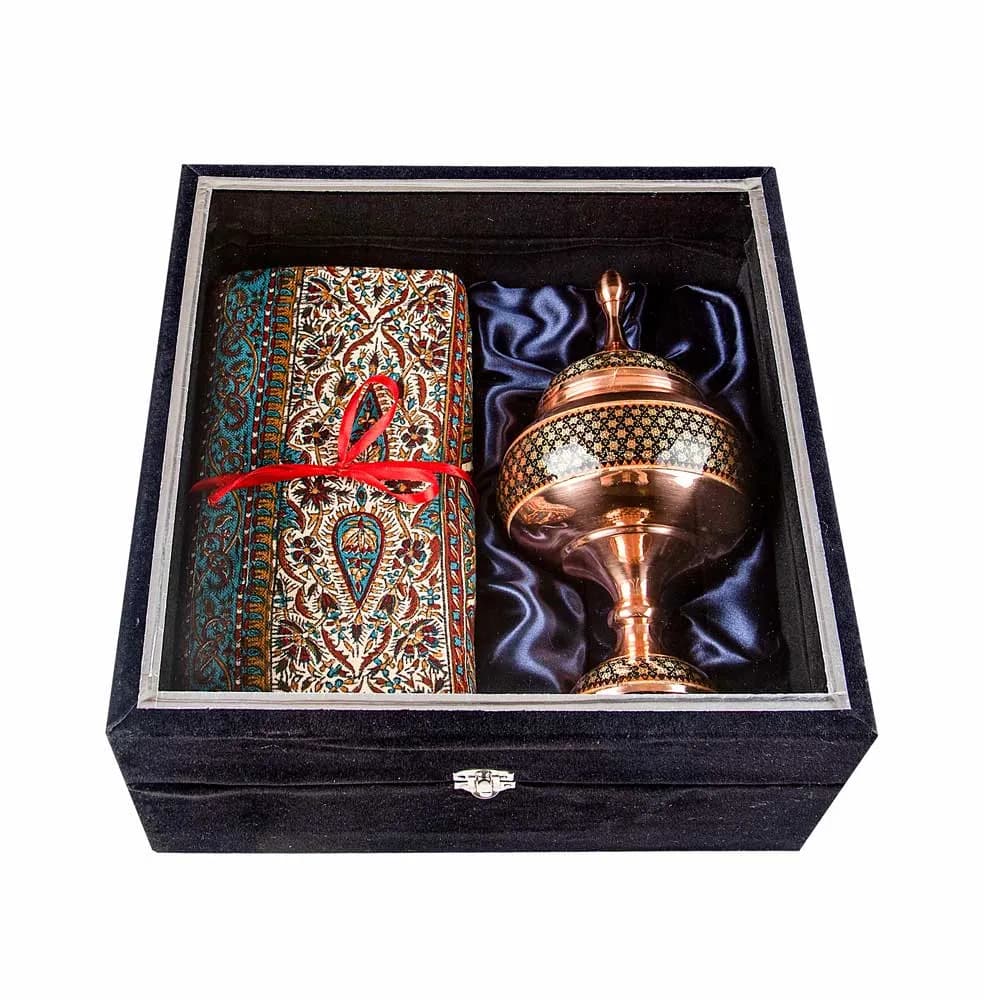 هدیه صنایع دستی شکلات خوری مس و خاتم و رومیزی قلمکار — تصویر ۳