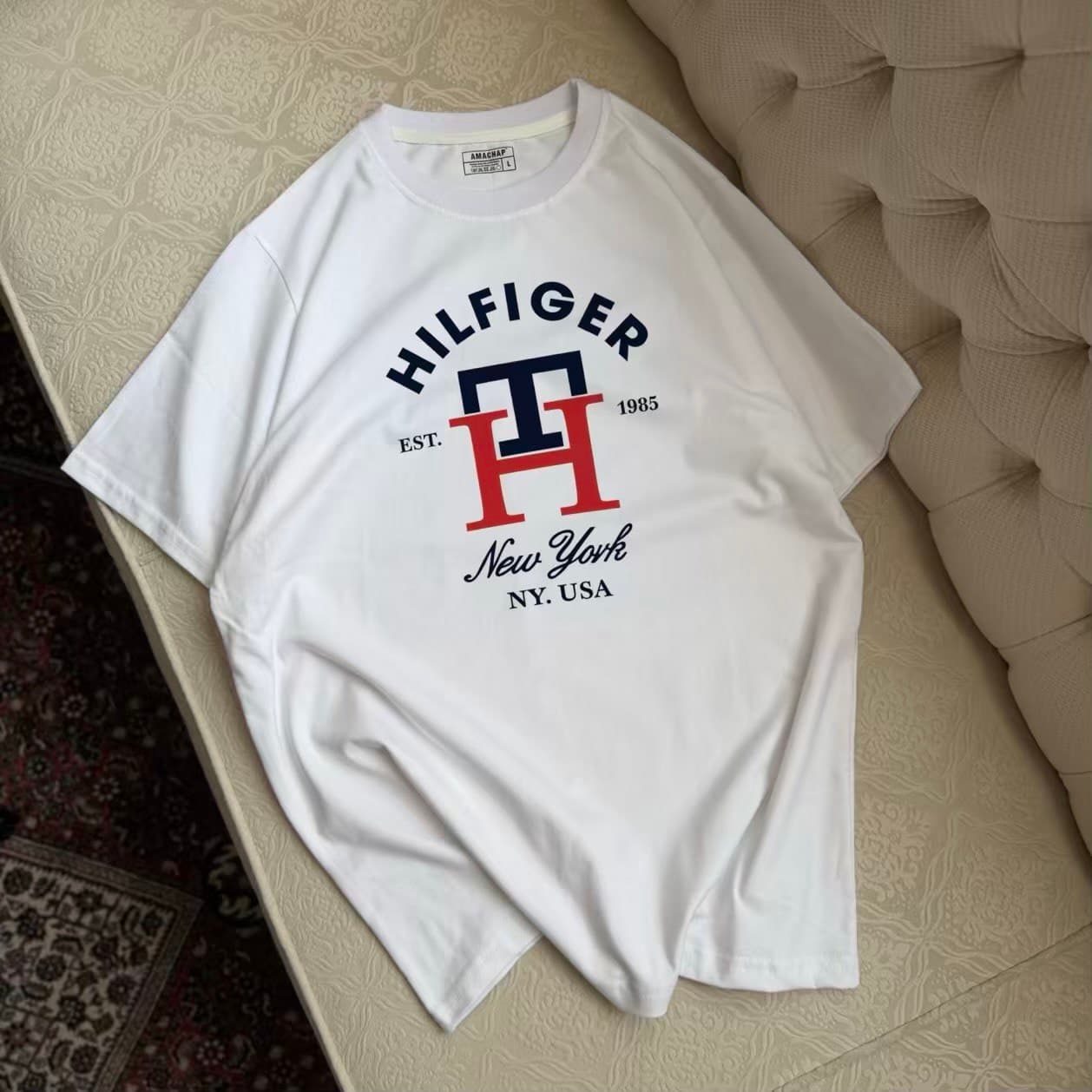 تیشرت نخ پنبه طرح مونوگرام تامی هیلفیگر (Tommy Hilfiger)
