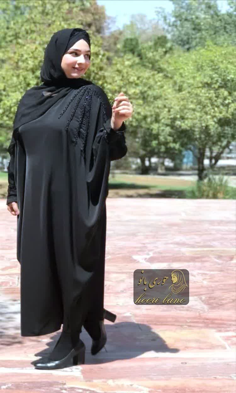مانتو عبایی زنانه مشکی جواهر دوزی طرح بارانی