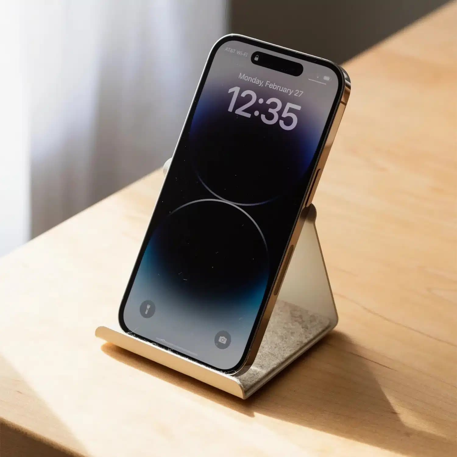 استند موبایل لمومیز — تصویر ۸