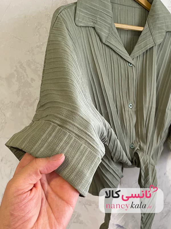 شومیز زنانه سبز خاکی آیوا فری سایز 36 تا 46 — تصویر ۲