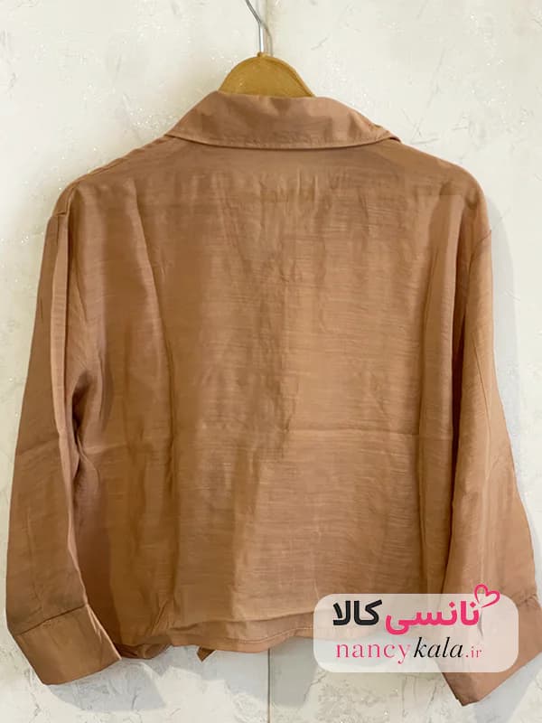 شومیز گره ای زنانه شیشه ای قهوه ای فری سایز 36 تا 46 — تصویر ۳