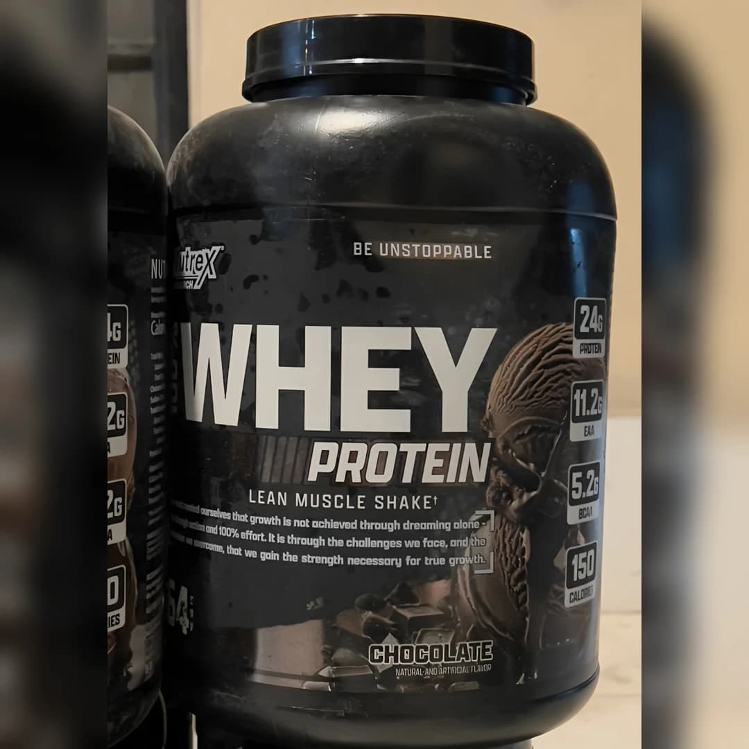 پروتئین وی 100 درصد ناترکس شکلات | Nutrex 100% Whey Protein Chocolate — تصویر ۳