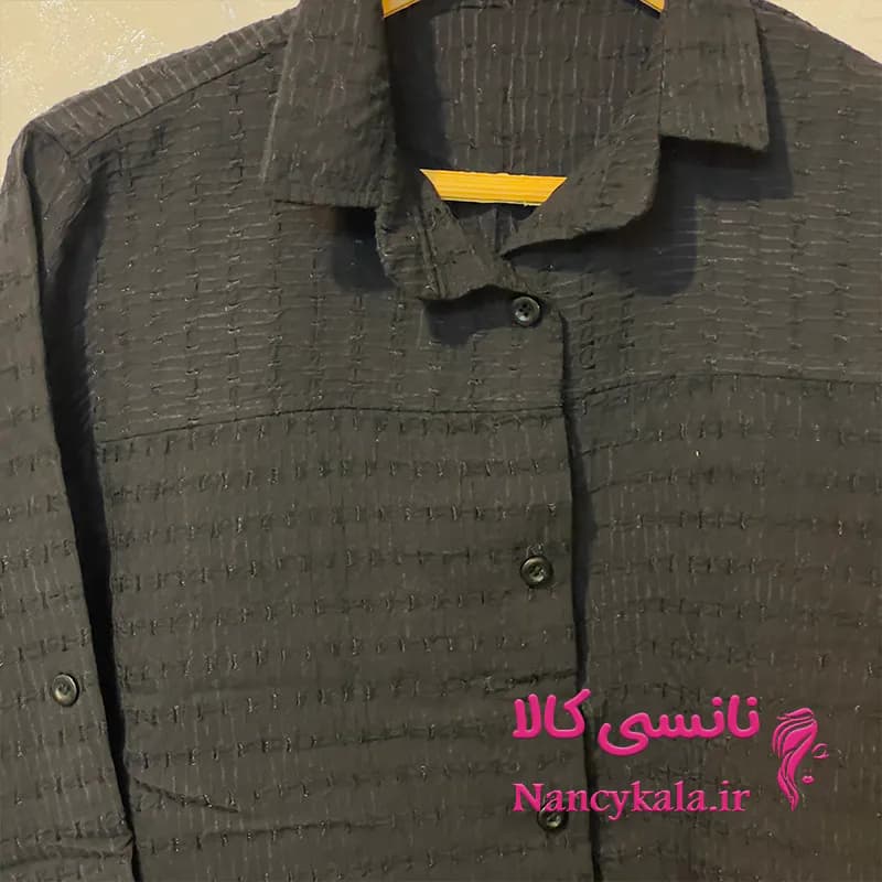 شومیز زنانه مشکی بغل دکمه سایز 36 تا 48 — تصویر ۳