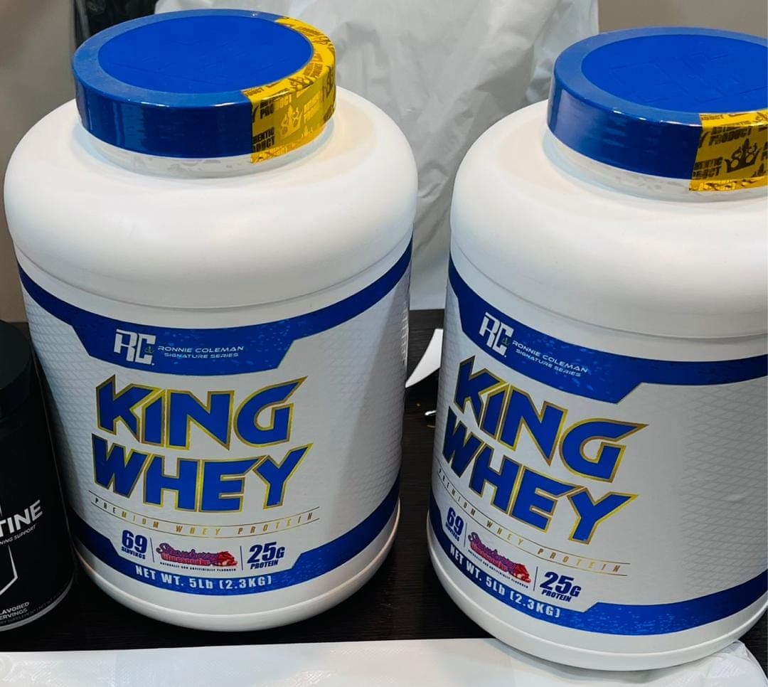King Whey Ronnie Coleman – پروتئین وی اصل رونی کلمن — تصویر ۳