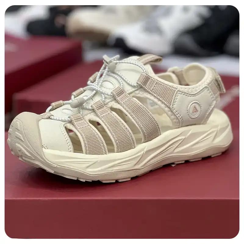 صندل طبیعت گردی زنانه هامتو کد 760289B-2 — تصویر ۵