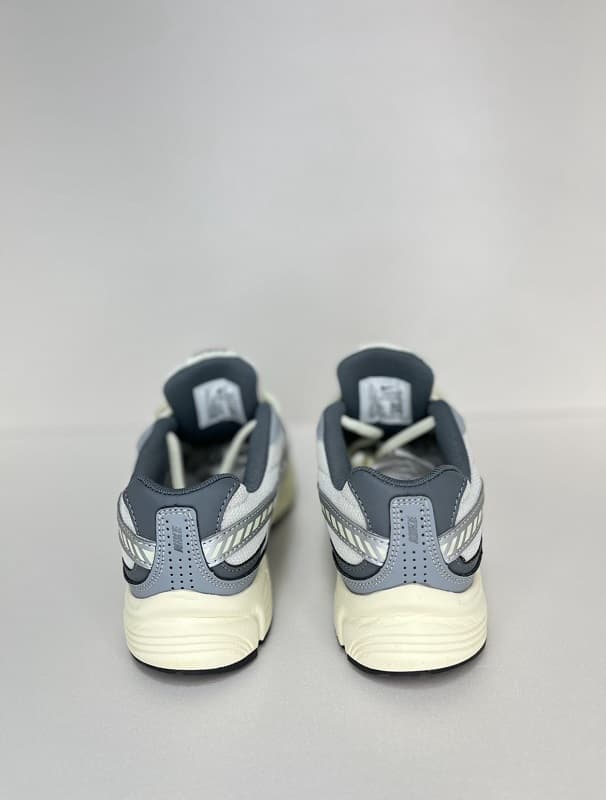 کتونی زنانه نایک اینیاتور Nike INITIATOR — تصویر ۷