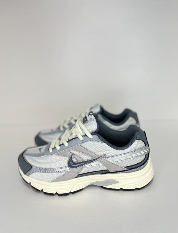 کتونی زنانه نایک اینیاتور Nike INITIATOR — تصویر ۵