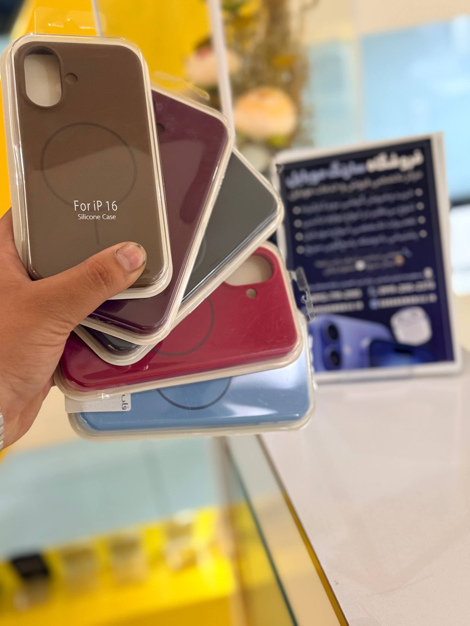 قاب سیلیکونی مگ سیف دار مناسب برای 16Pro Max-بنفش — تصویر ۴