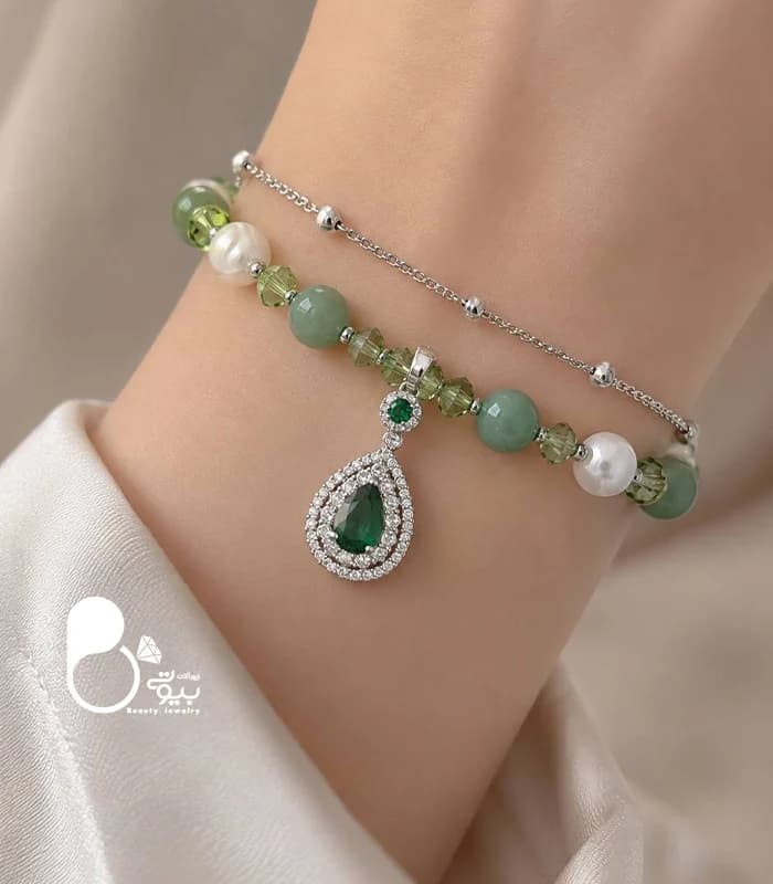 دستبند زنانه سوفیا زمردی سنگی — تصویر ۲