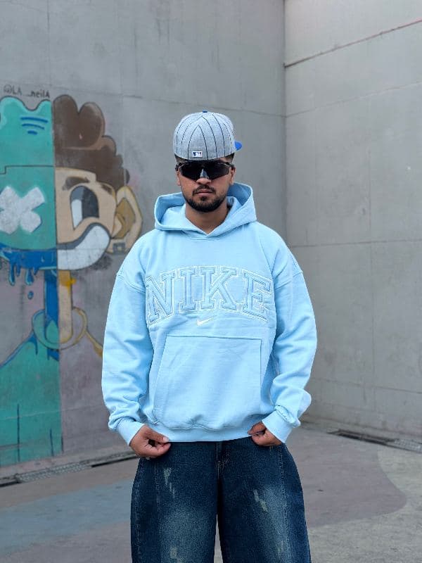 هودی گلدوزی طرح NIKE آبی